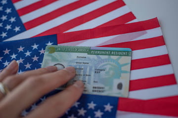 10 Formas de Conseguir um Green Card nos EUA